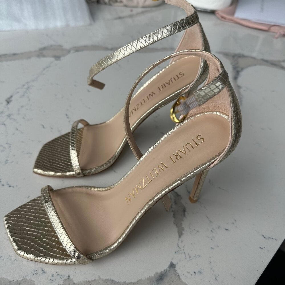 Stuart Weitzman Sandal NEW IN BOX